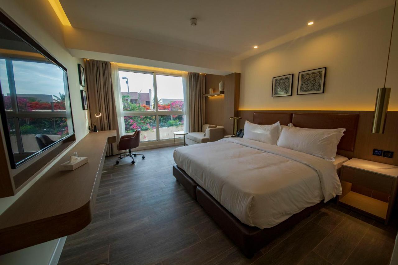 Luxotel Aqaba Beach Resort & Spa Only 15 Years Plus 外观 照片