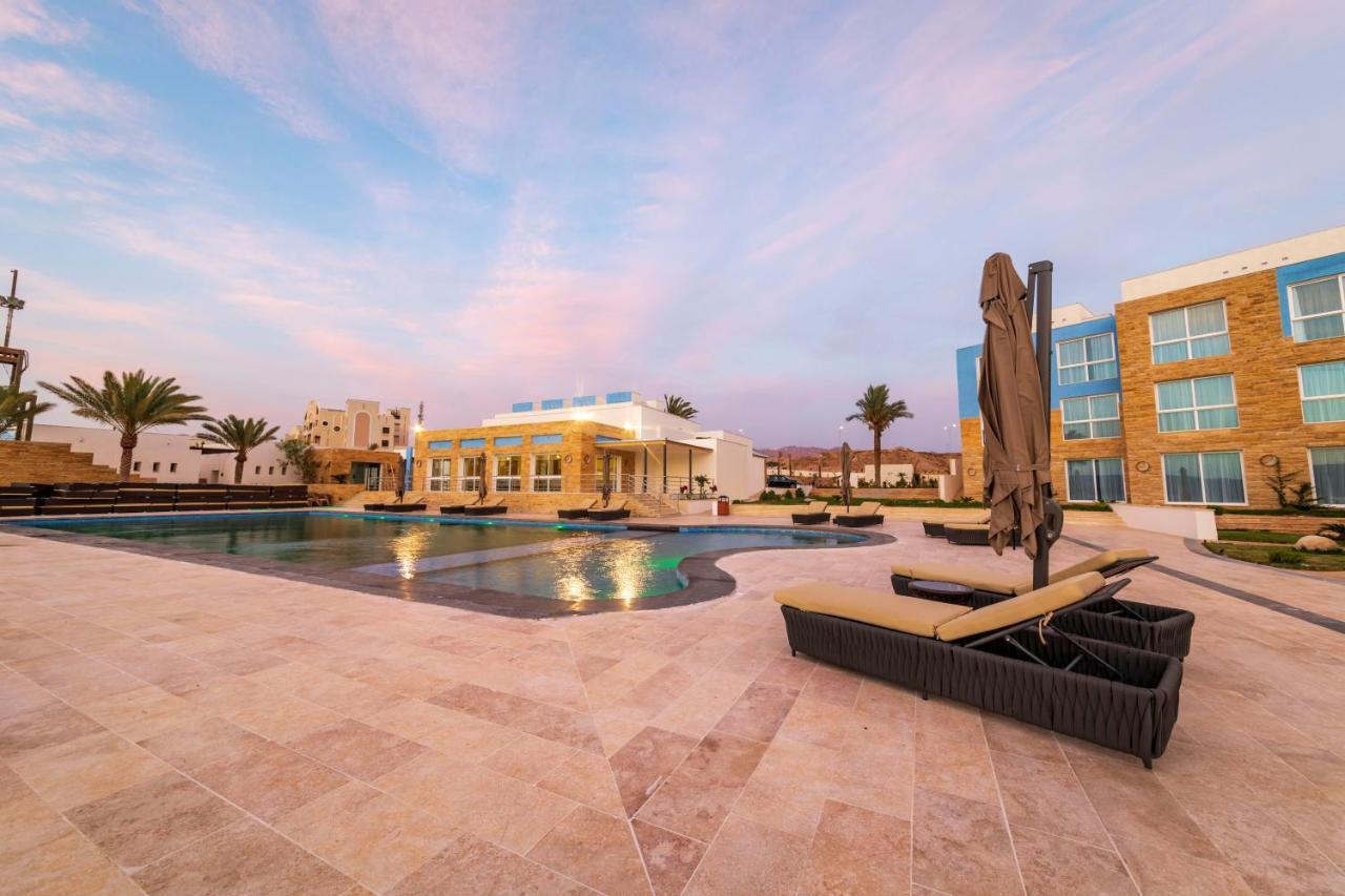 Luxotel Aqaba Beach Resort & Spa Only 15 Years Plus 外观 照片