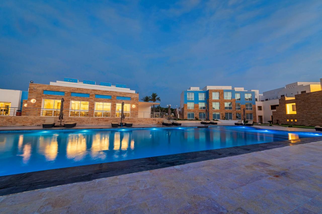 Luxotel Aqaba Beach Resort & Spa Only 15 Years Plus 外观 照片